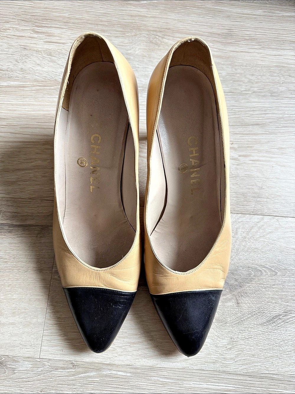 Chanel Vintage Two-Tone Cap-Toe Pumps in Gold & Black